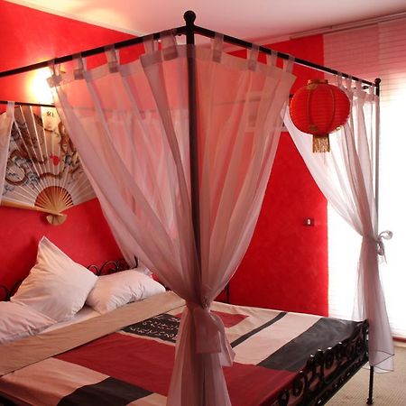 Casa Ella Hotel ซินายา ภายนอก รูปภาพ